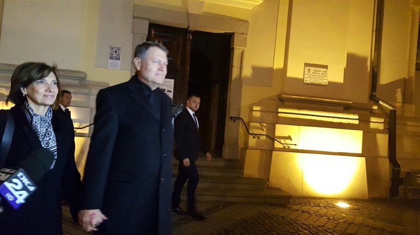 Klaus Iohannis participă la slujba de Inviere, la Sibiu