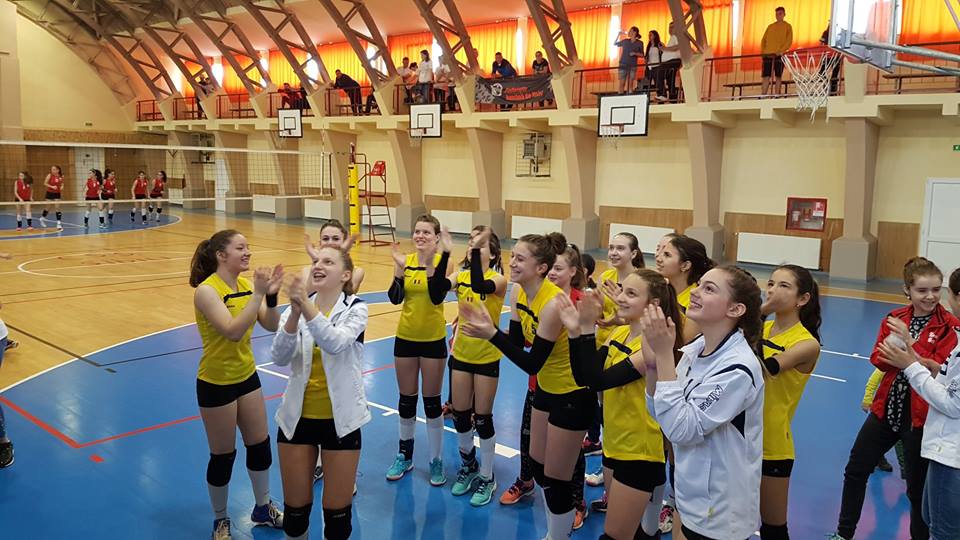 Voleibalistele de la CSȘ Sibiu s-au calificat la turneul final pe țară