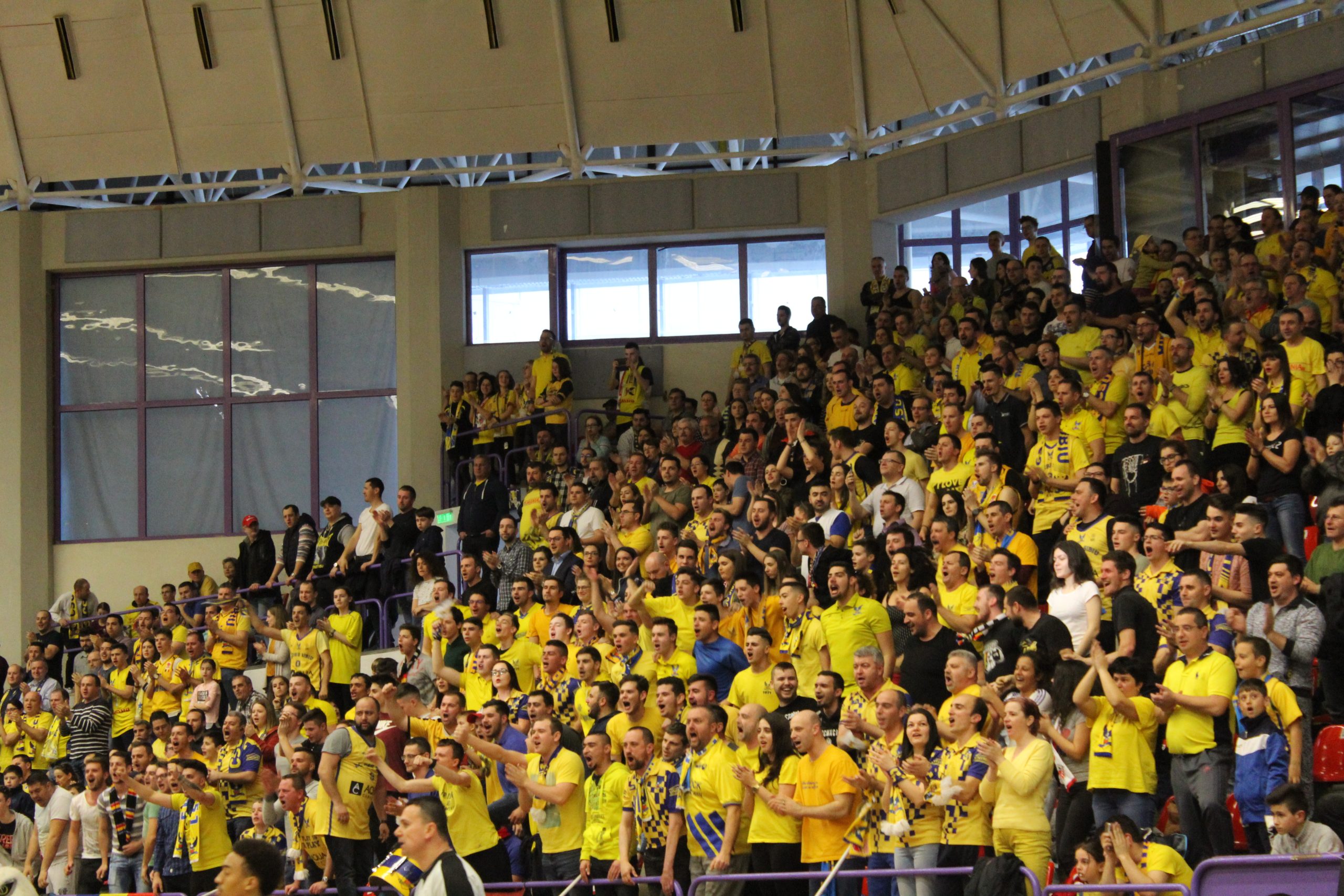 Derby-ul baschetului românesc se joacă în sferturile play-off-ului