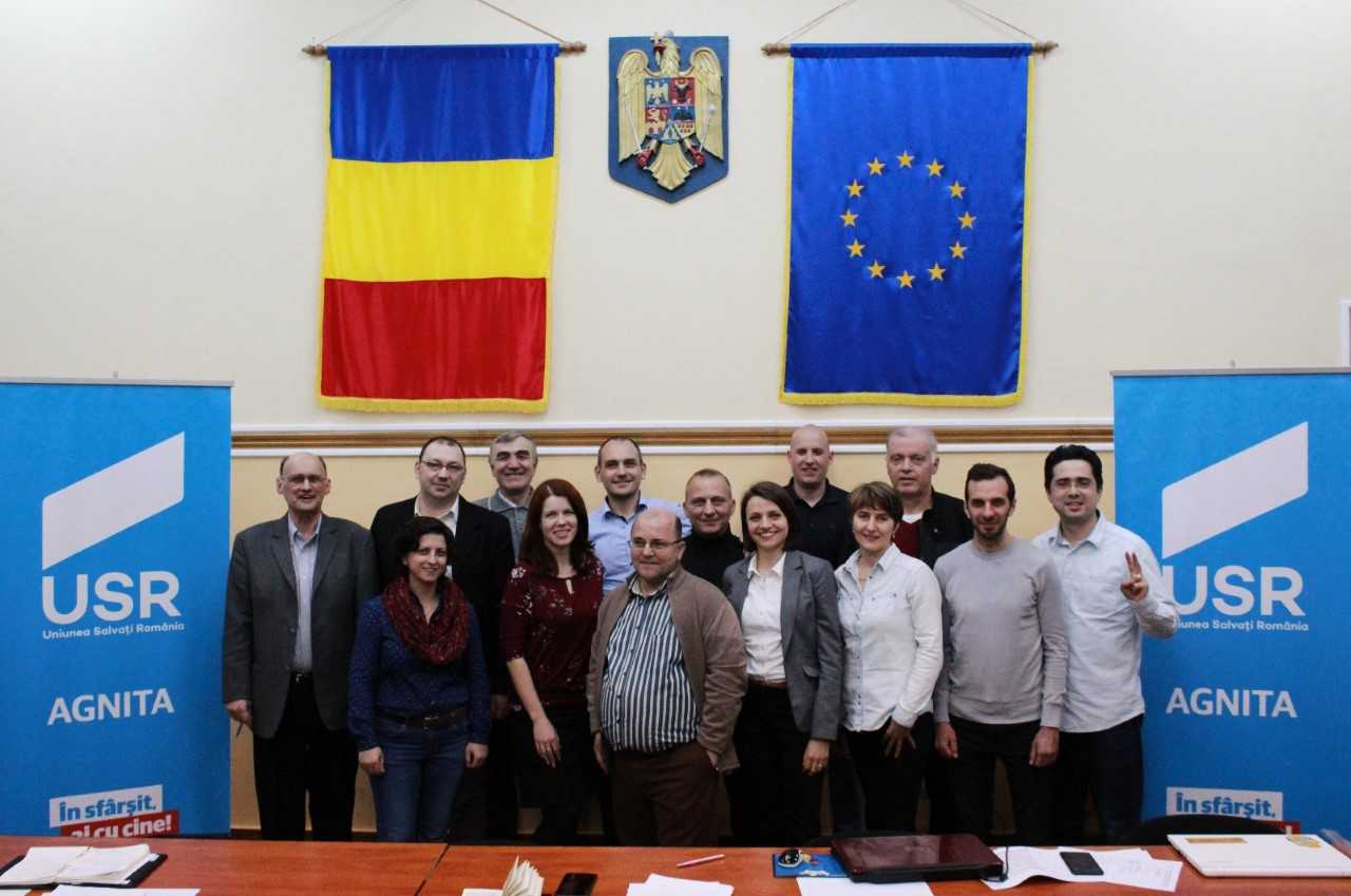 FOTO – USR Sibiu: O nouă filială și 1.437 de semnături pentru „Fără penali în funcții publice”