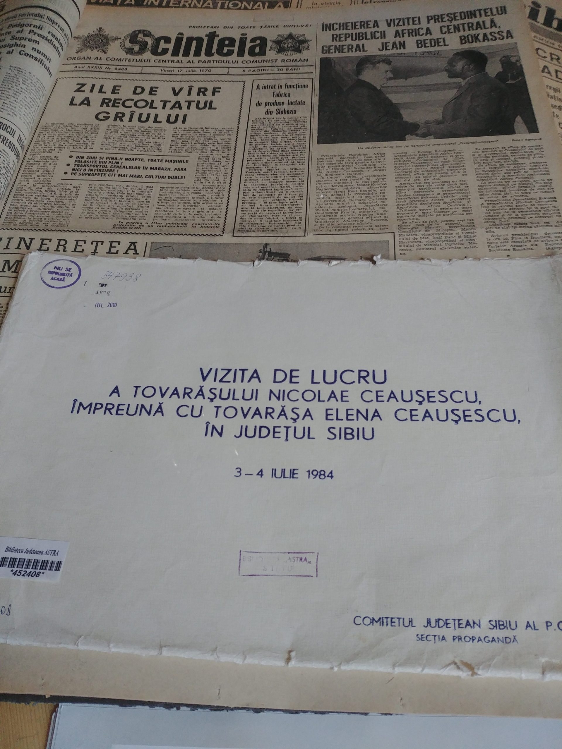 Obiecte ce au apartinut sotilor Ceausescu, expuse in premiera la „Franz Binder”
