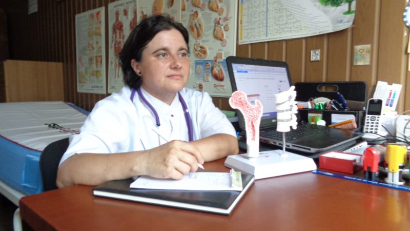 Dr. Iulia Enăchescu: Nediagnosticați la timp, copiii cu hipotiroidie nu mai pot fi recuperați total