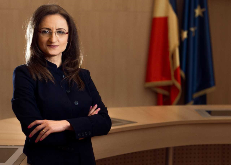 Daniela Cîmpean: Simt și eu, în fiecare zi, ca fiecare dintre voi de altfel, cât de greu este să facem față situației