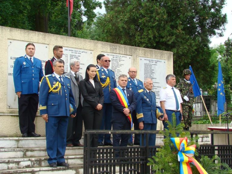 FOTO – Ziua Eroilor, marcată la Mediaș