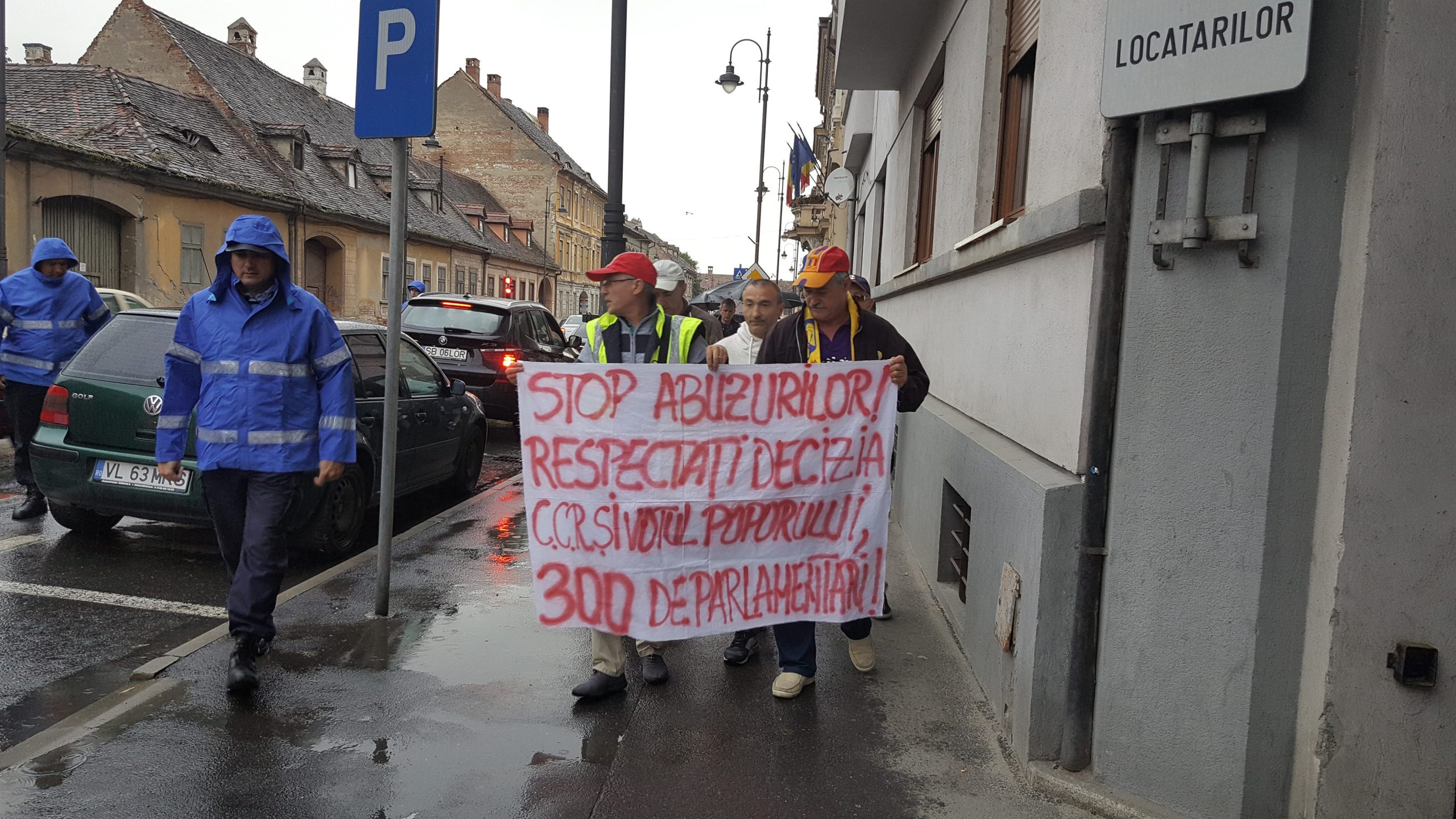 Romani veniti din Diaspora au participat azi la marsul „Fara penali in functii publice”