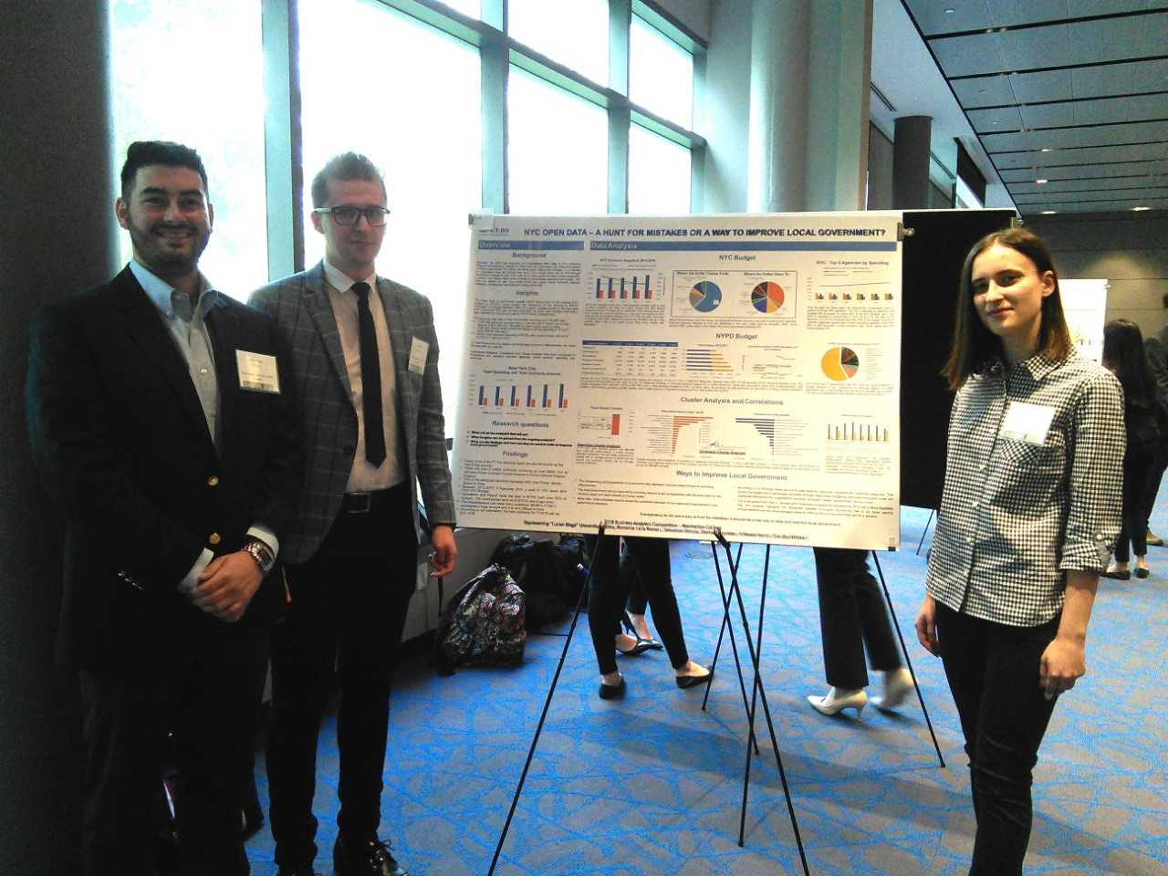 FOTO – Studenți sibieni la Business Analytics Competition, despre cum se cheltuie bugetul New York-ului