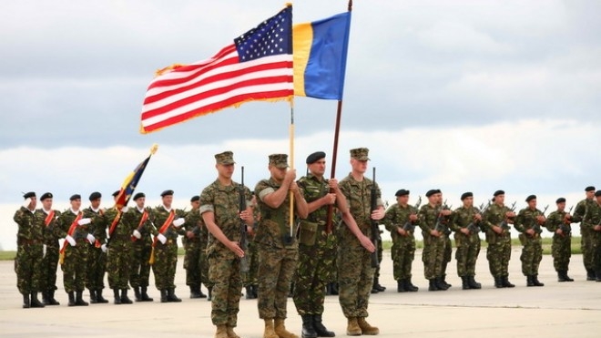 Militarii NATO de la Cincu si Craiova sunt asteptati sa participe la spectacolele FITS