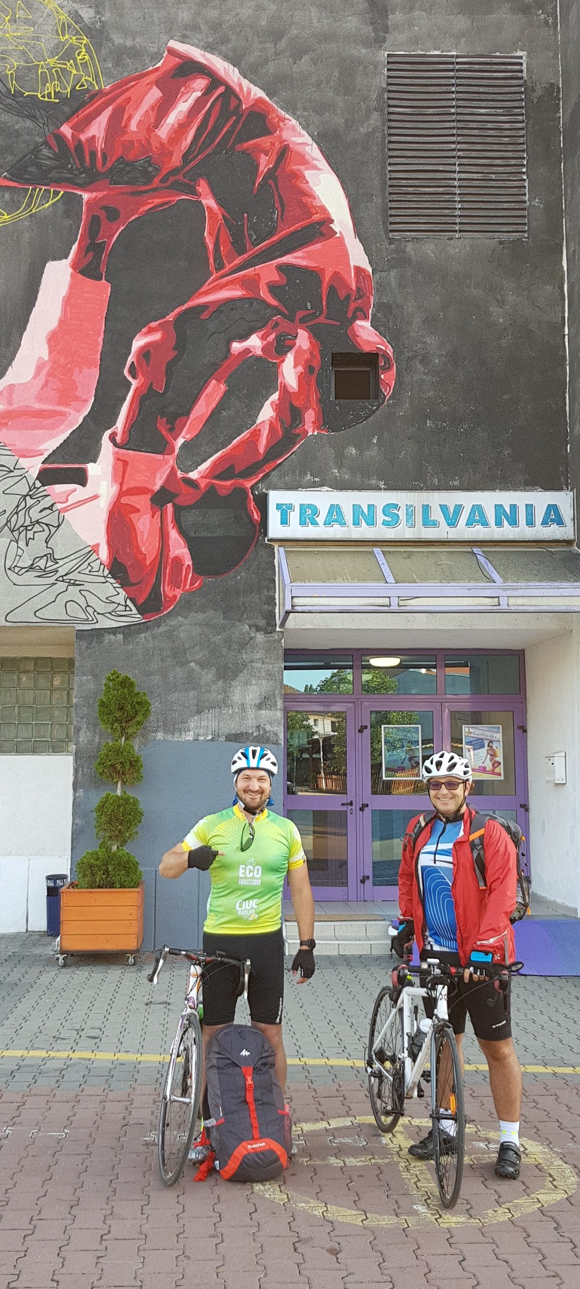 Managerul Sălii Transilvania și vicepreședintele Federației de Taekwondo pedalează până la Cluj, în cadrul campaniei ECO Ambasadori