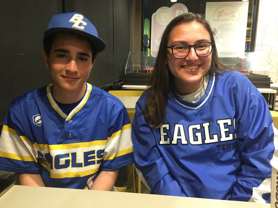 O sibiancă a trăit, un an, visul american. A avut părinţi şi un frate spaniol de… „împrumut”