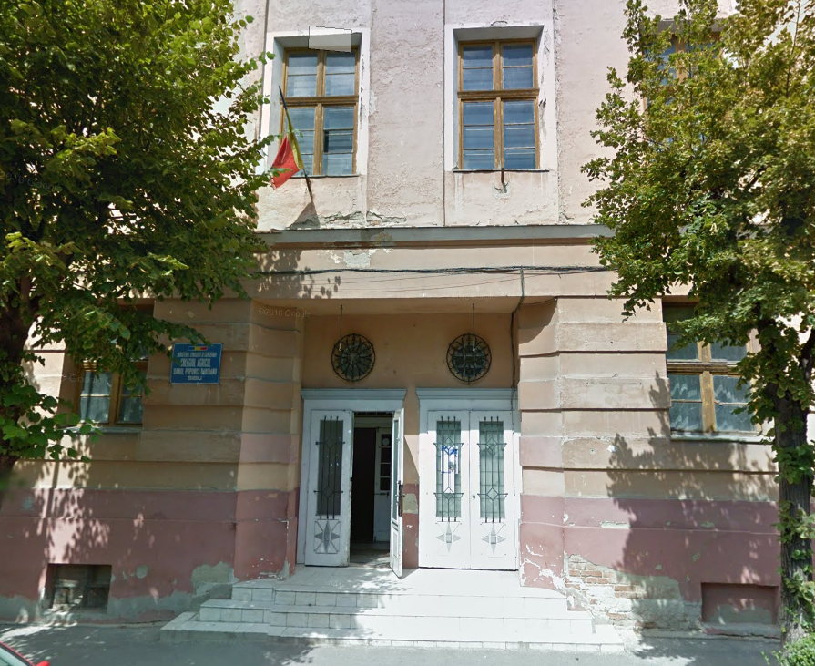 Chirie mai mare pentru cladirea in care functioneaza Colegiul Agricol