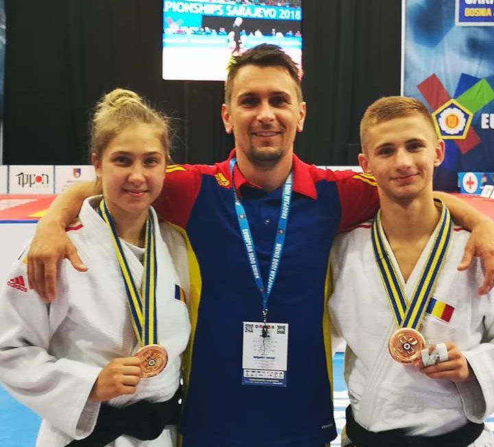 CE de vis pentru elevii lui Ovidiu Ionaș! Alexandra Pașca și Andrei Anghel au obținut o medalie cu echipa României