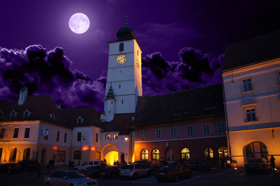 Eclipsa totala de luna, vizibila si din Romania, in noaptea de vineri spre sambata