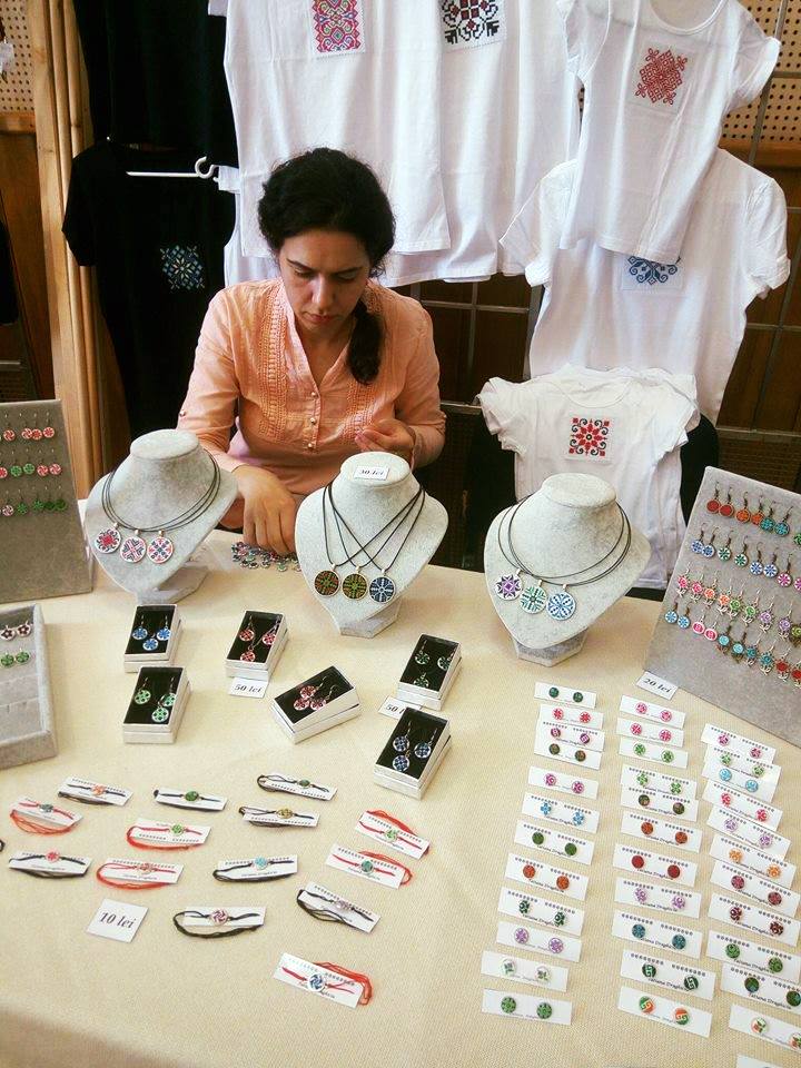 Meșterii artizani poposesc pentru trei zile în Piața Mică