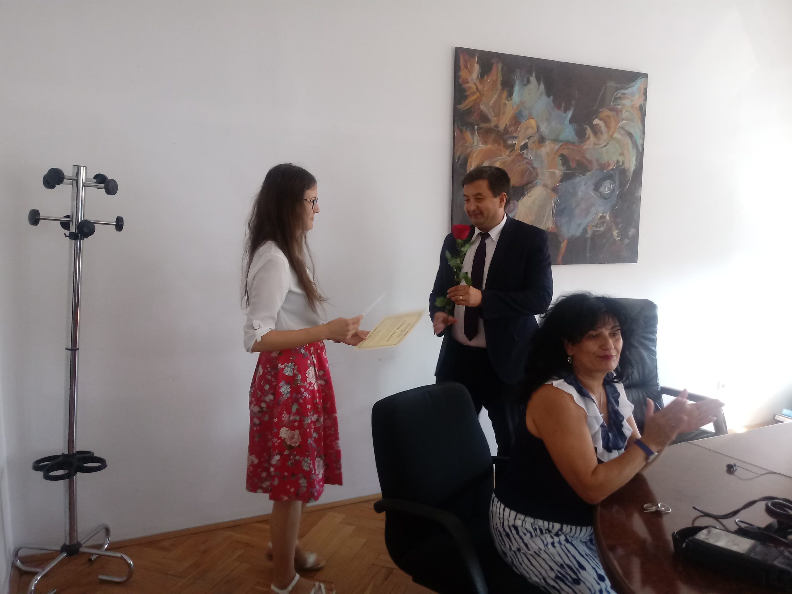 Elevele de 10 la BAC ale Sibiului au primit câte 3.000 de lei din partea Ministerului Educației