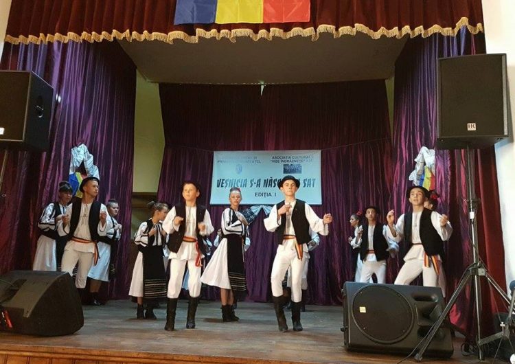 “Veșnicia s-a născut la sat”, în Ațel