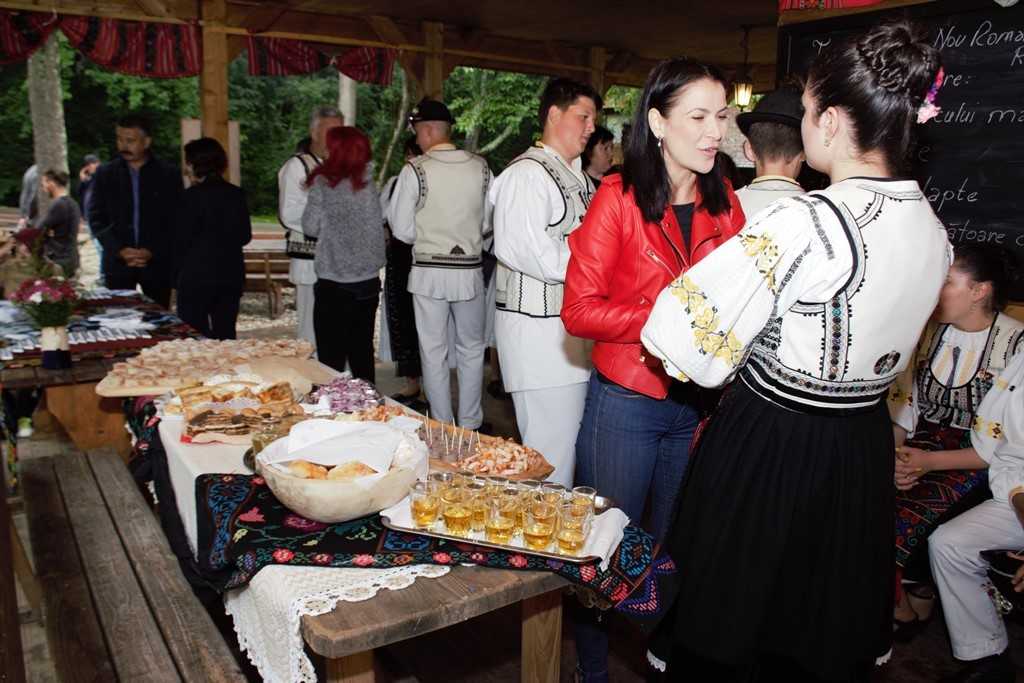 Tradiții și cultură gastronomică din Țara Oltului pe Valea Hârtibaciului, la Muzeul Astra