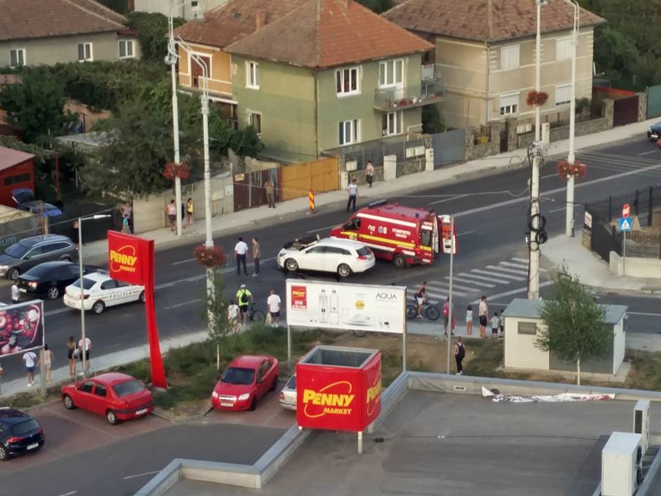 Motociclist lovit de o mașină pe Șoseaua Alba Iulia