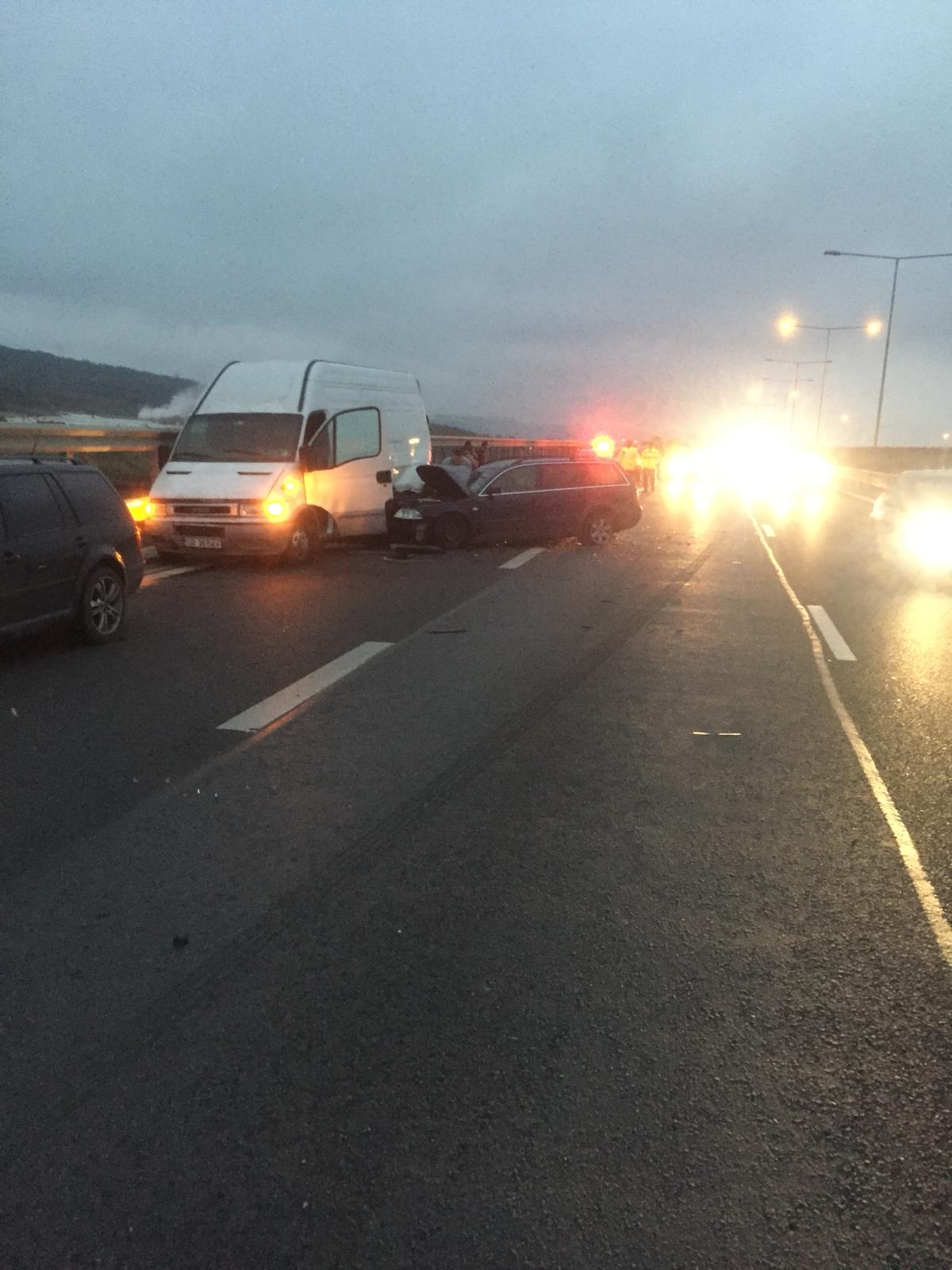 Accident pe A 1 în zona IPAS. Două persoane au fost rănite