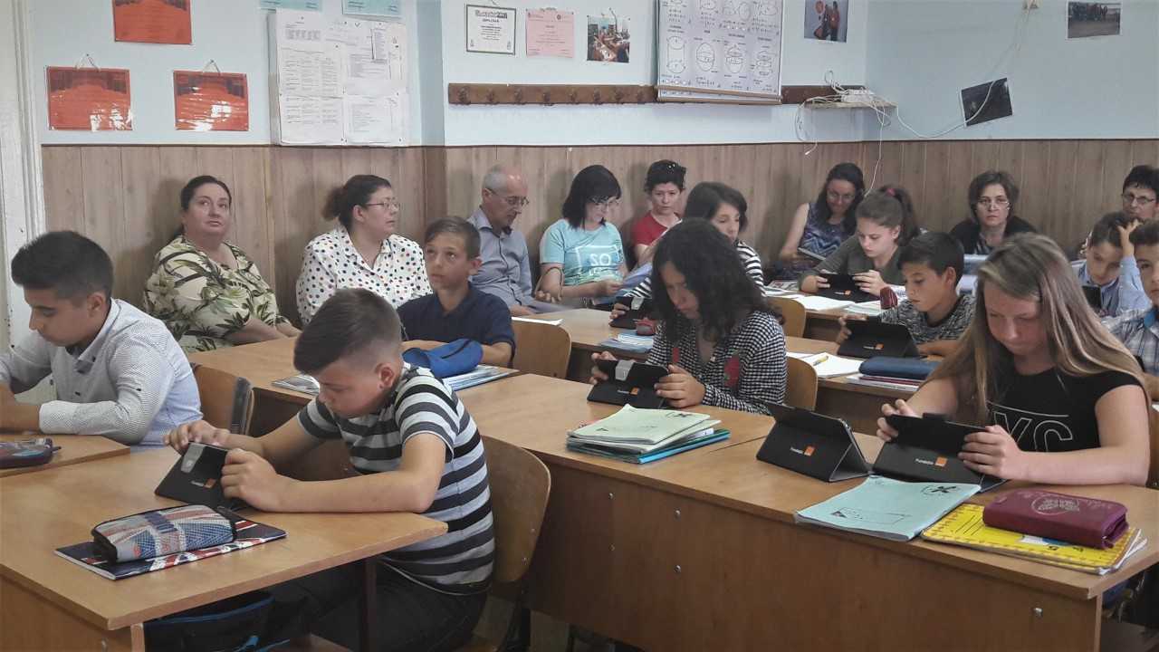 În județul Sibiu nu se închide nicio școală din cauza epidemiei de gripă