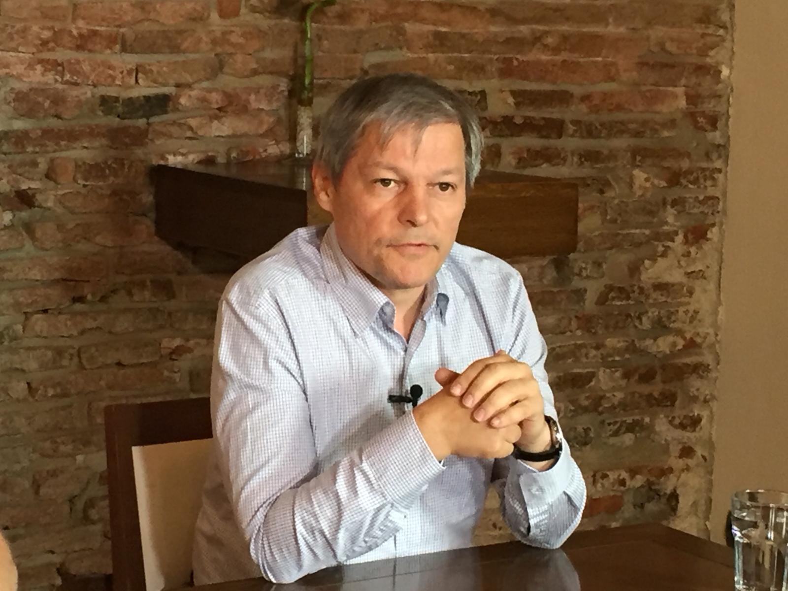 Dacian Cioloş, la Sibiu, despre referendumul privind redefinirea familiei: „Nu îi văd utilitatea!”