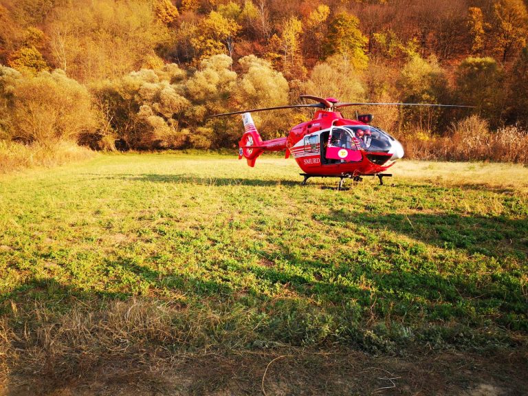 Sibian accidentat în Munții Făgăraș. Intervine elicopterul SMURD