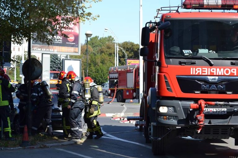 Incendiu la un autoturism, în Şelimbăr