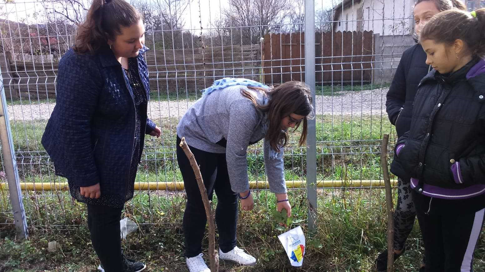 FOTO – Cavalerii Turnului Înclinat din Ruși cinstesc Centenarul