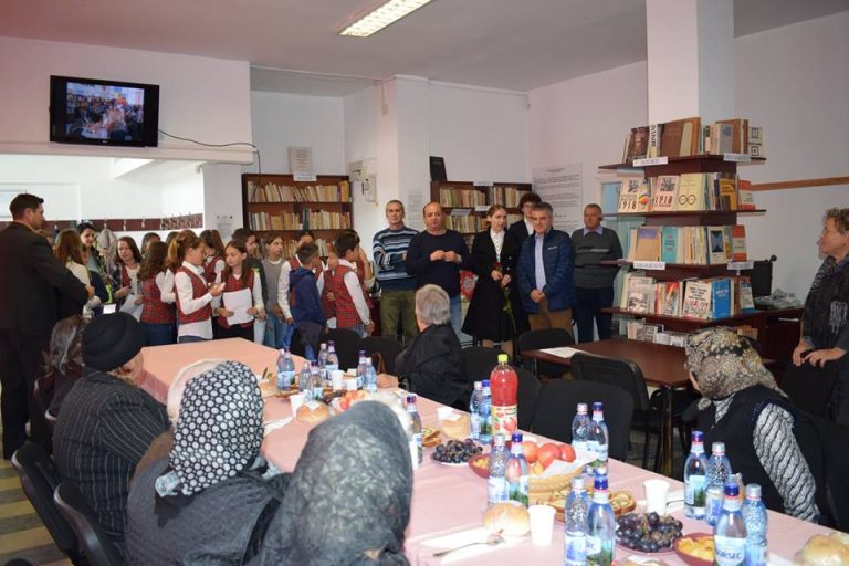 FOTO – Ziua Internaţională a Persoanelor Vârstnice a fost marcată la Copșa Mică