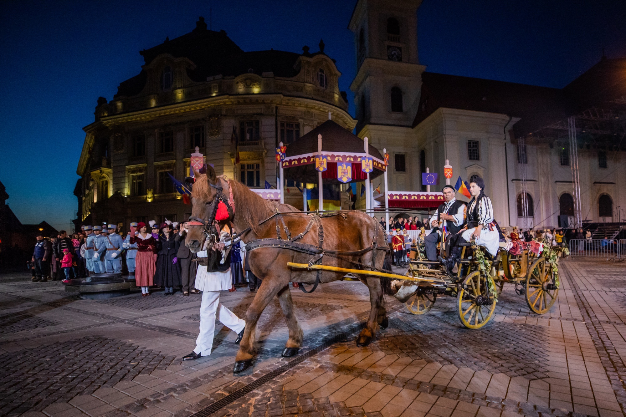 SIBIUL ȘI COMUNITĂȚILE DIN ÎMPREJURIMI AU SĂRBĂTORIT ÎMPREUNĂ CENTENARUL MARII UNIRI