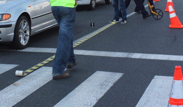 ULTIMA ORĂ: Sibiancă lovită pe trecerea de pietoni de un șofer de 71 de ani