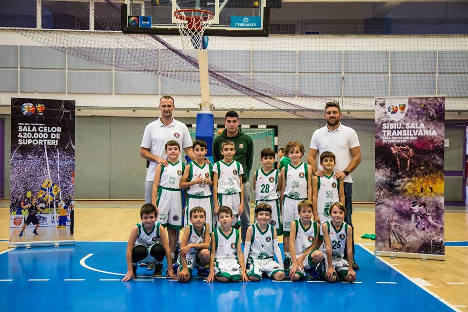 Sala Transilvania a găzduit Campionatul Ardealului la baby și minibaschet