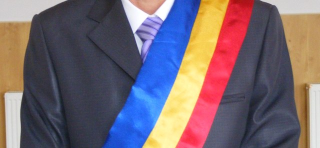CCR a stabilit: Pensiile speciale ale primarilor sunt neconstituționale