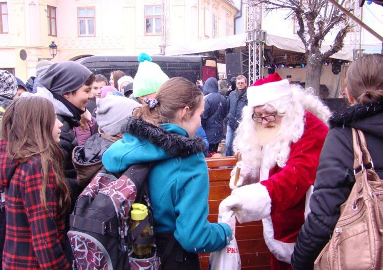 Surprize pentru medieșeni în luna cadourilor