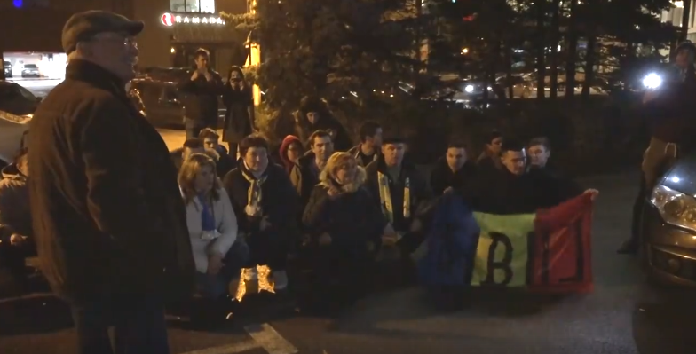 Suporterii CSU Sibiu i-au cântat maestrului Tudor Gheorghe, după concertul de joi seară