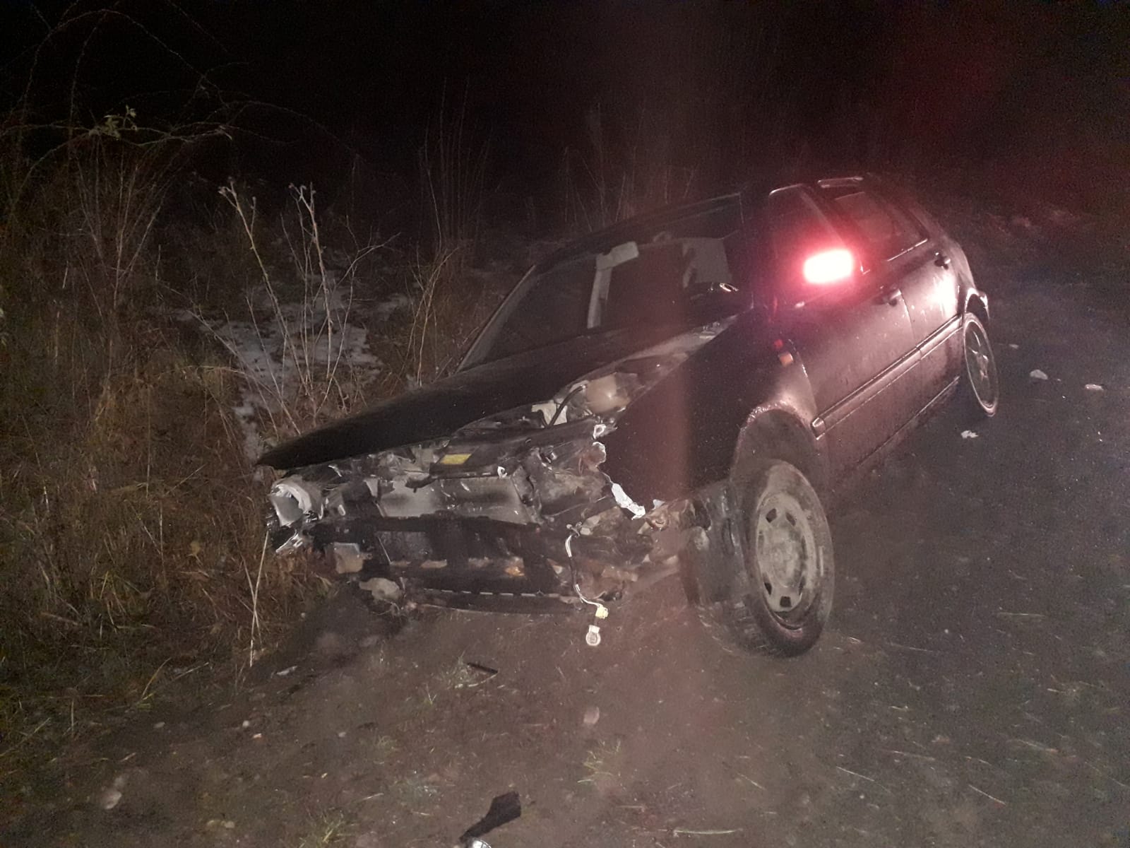 FOTO: Un șofer băut a ajuns cu mașina în șanț