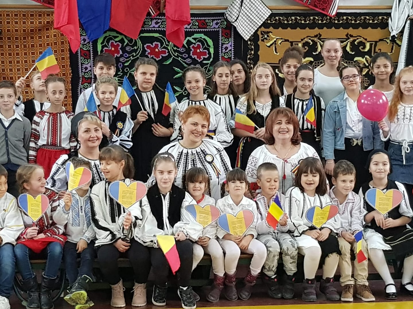 O săptămână dedicată centenarului la Școala Gimnazială nr. 8