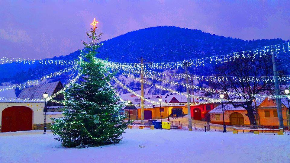 Târg de Crăciun într-o comună din apropierea Sibiului. Vezi unde!