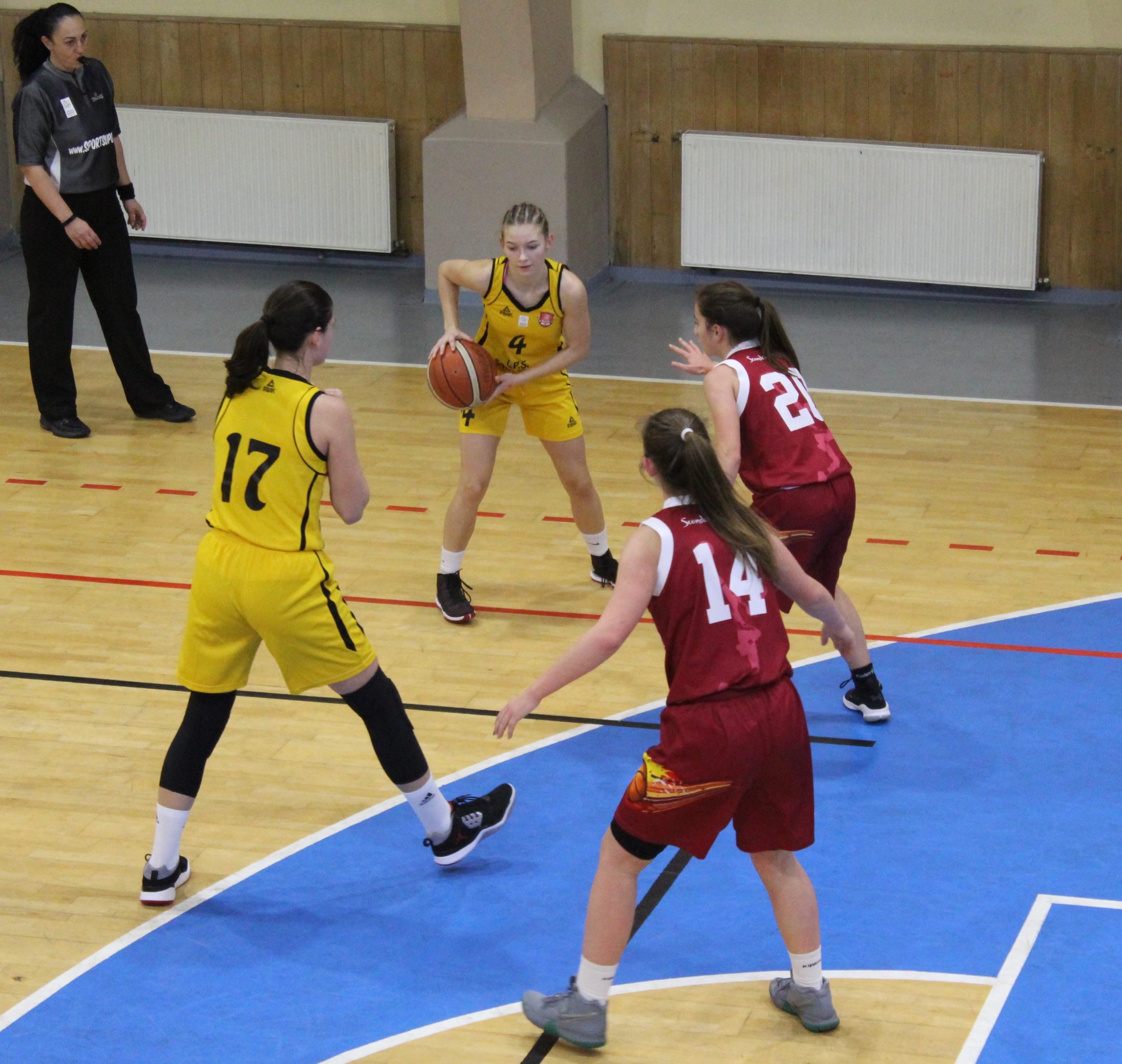 Baschetbalistele de la CSȘ Sibiu s-au calificat la turneul semifinal