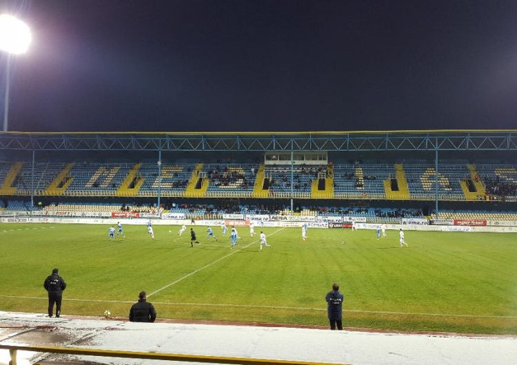 Înfrângere în inferioritate: Universitatea Craiova – Gaz Metan Mediaș 2-0