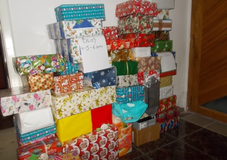 Asociaţia Culturală ”Mediaşul Nostru” organizează Campania Shoebox