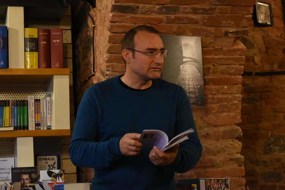 Prof. Gabriel Hasmațuchi își lansează cele mai noi cărți, la Biblioteca ASTRA
