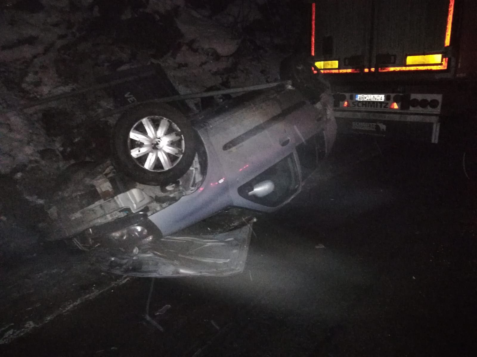 FOTO – Accident rutier cu 4 autovehicule pe DN 7