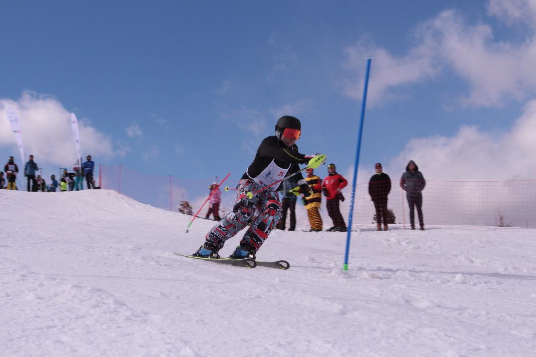 S-a dat startul înscrierilor pentru competiția „Cupa de schi și snowboard a Universității Lucian Blaga din Sibiu”