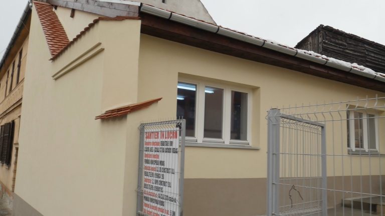 Sală de sport pentru elevii Școlii Gimnaziale Bathory Istvan din Mediaș