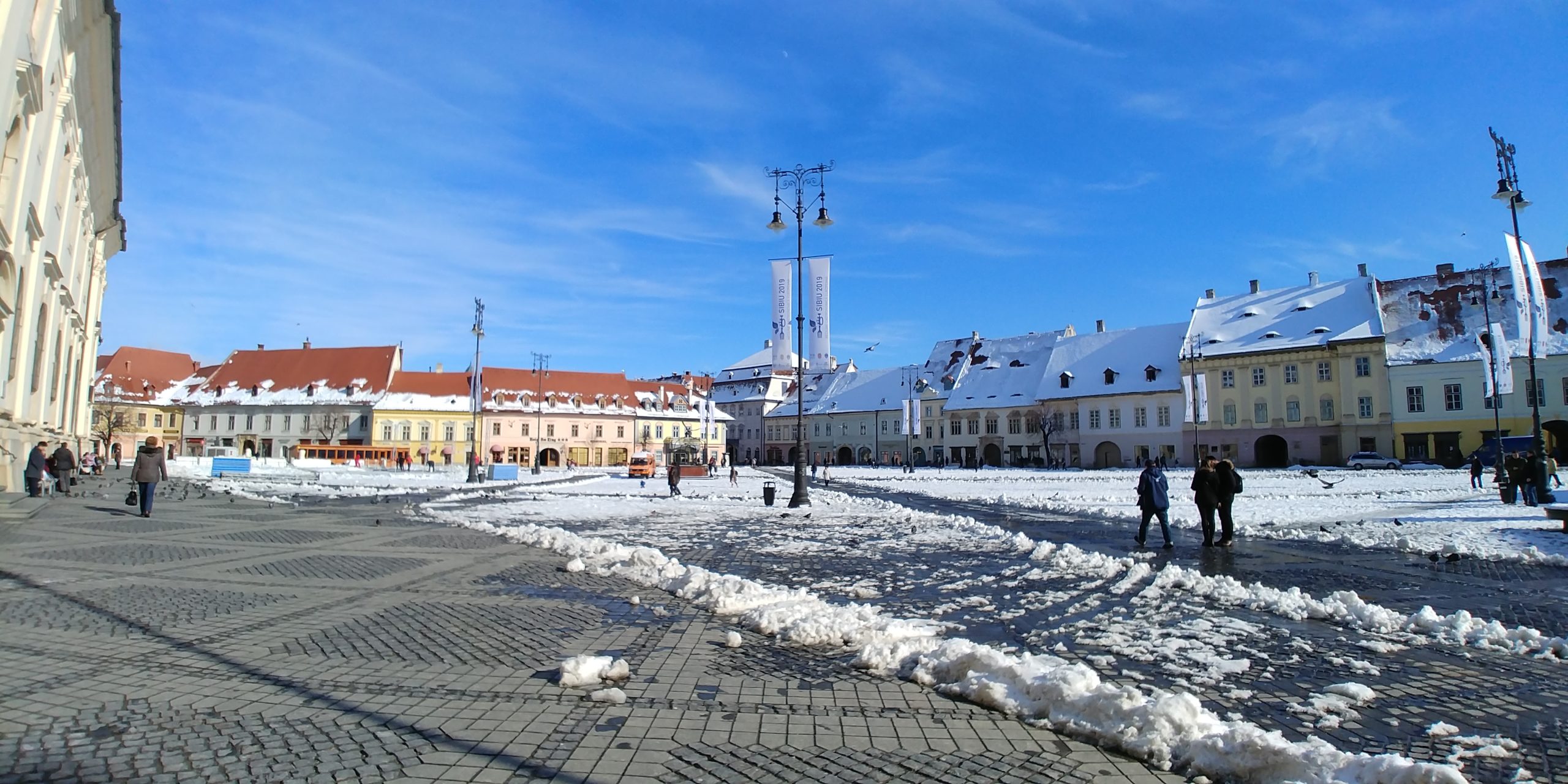 Pregătiri în toi și măsuri de siguranță pentru Summitul din mai