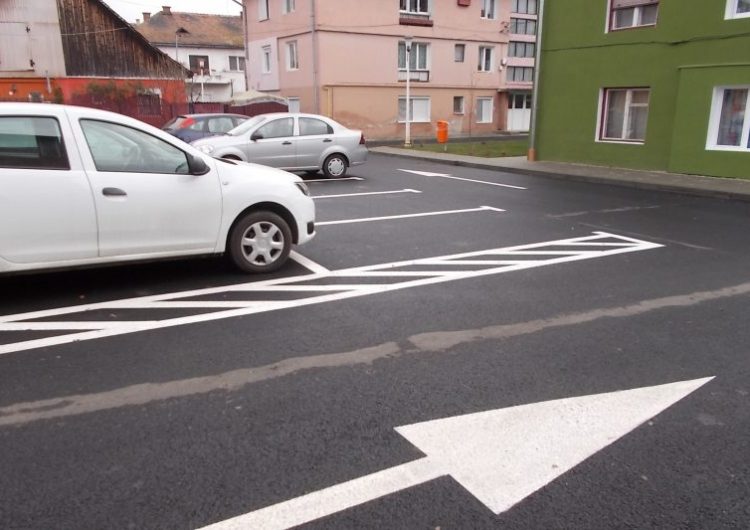 MEDIAȘ Aproape 300 de locuri de parcare vor fi închiriate de primărie