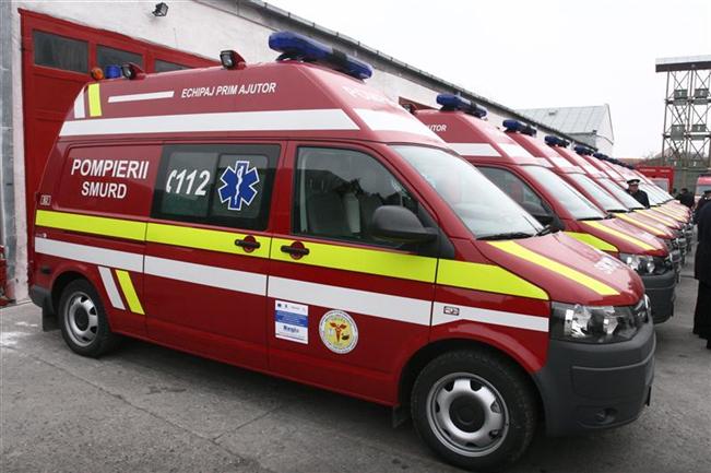 ULTIMA ORĂ: Copil de 8 ani aflat pe o bicicletă, rănit după ce s-a izbit de un autoturism