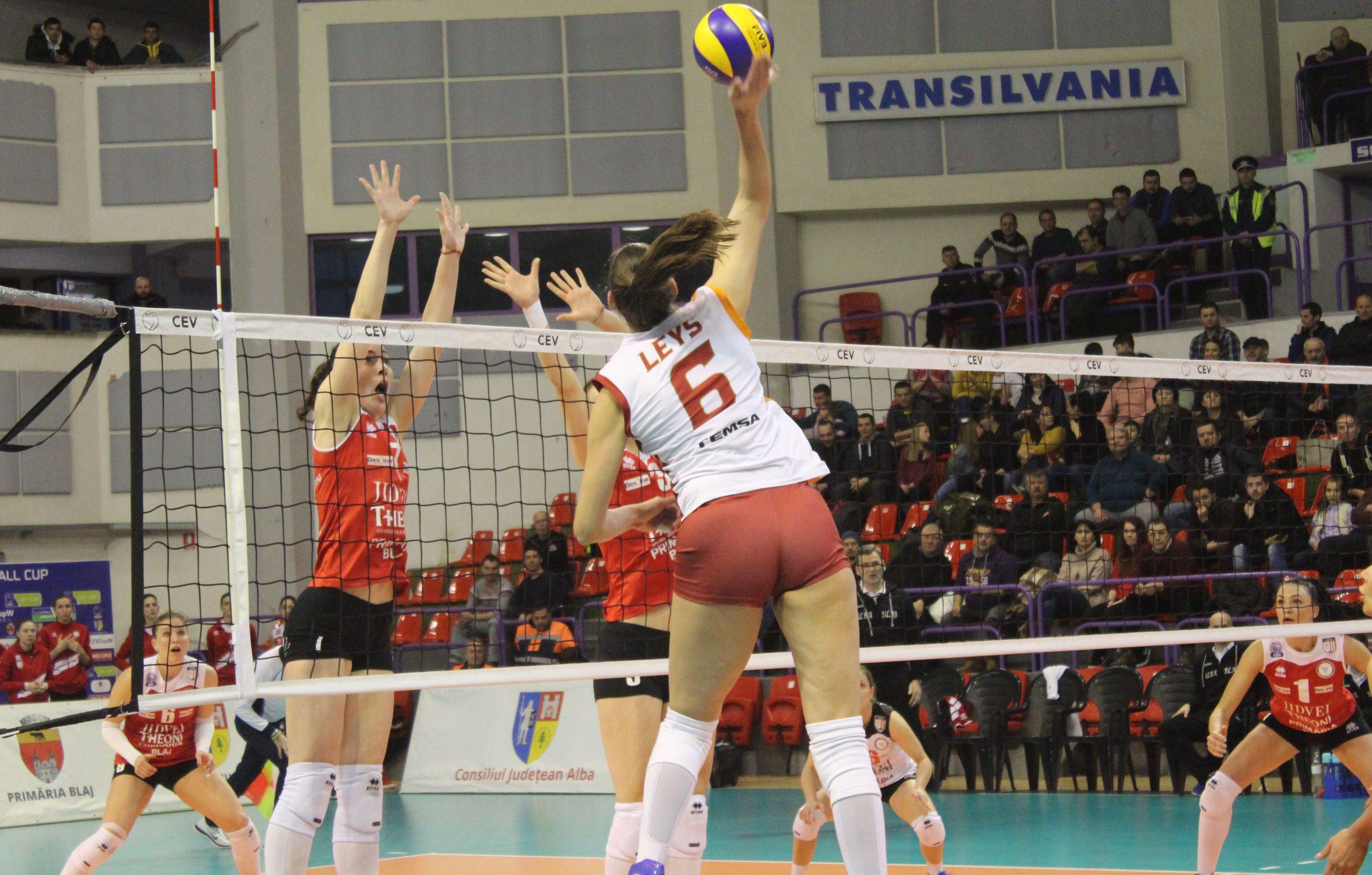 Volei Alba Blaj s-a calificat în semifinale contra unei formații cu buget de 6 milioane de euro