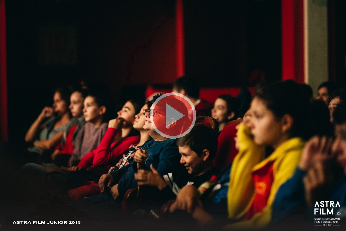 Program zilnic de film documentar pentru elevii și profesorii sibieni