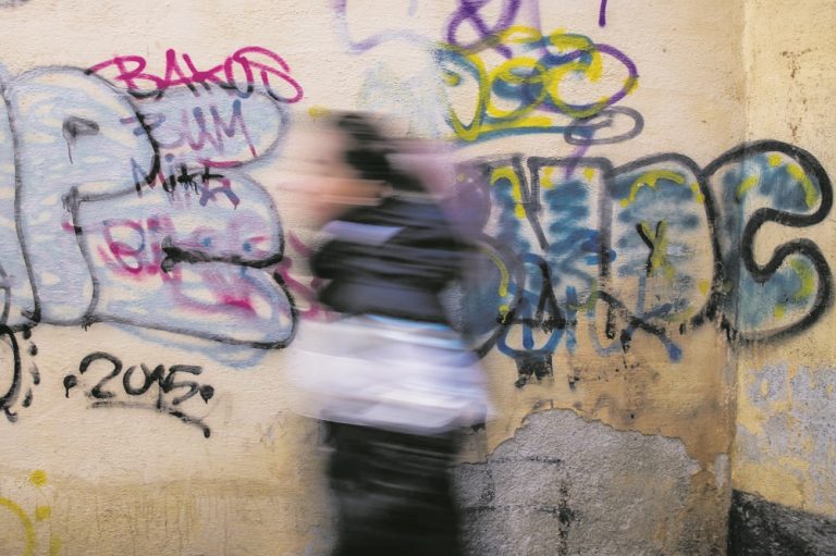 Grafitti: artă stradală sau distrugere?